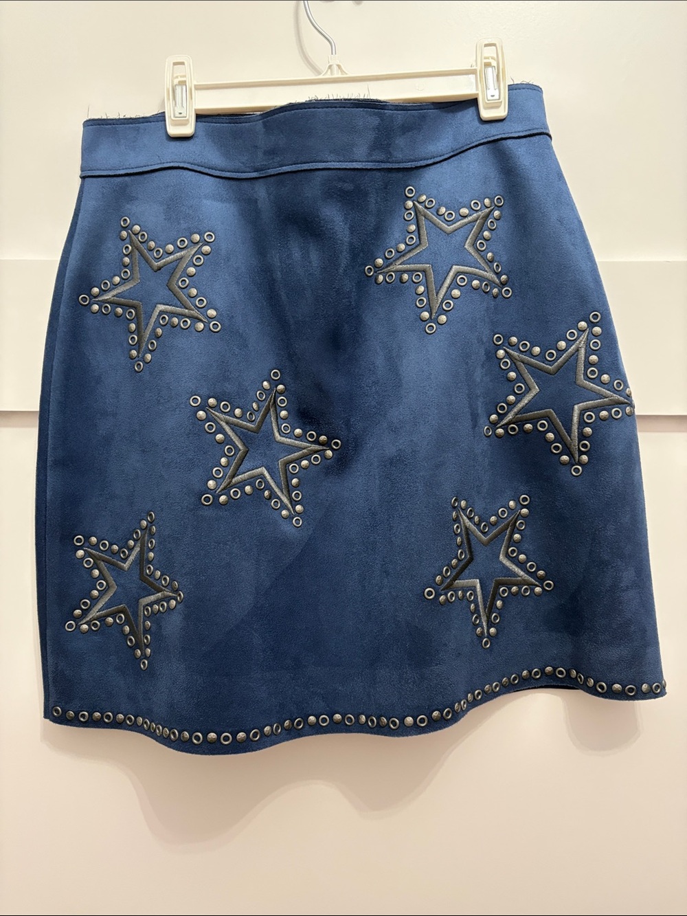 Idyllwind women’s starview studded faux suede mini skirt like new size small